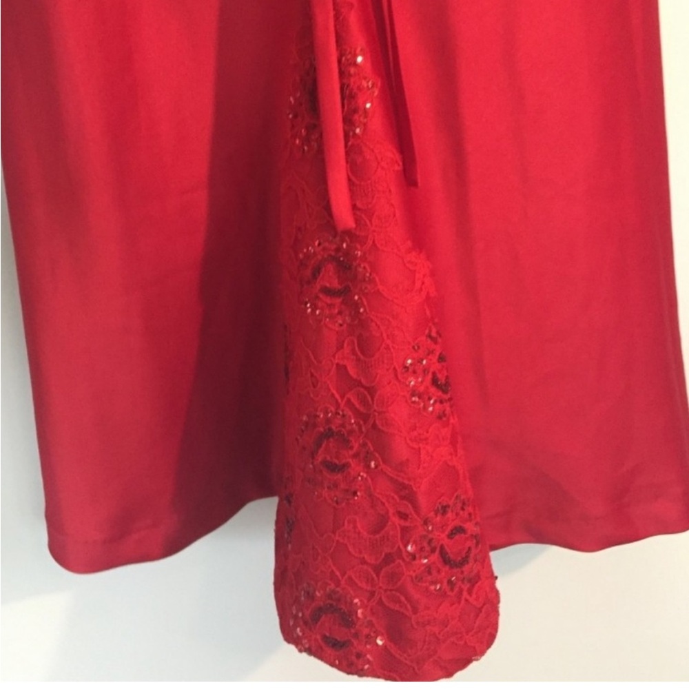 Chic Backless Red Evening Dress - image 2